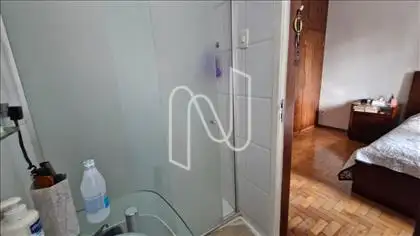 Banho suíte ângulo 3