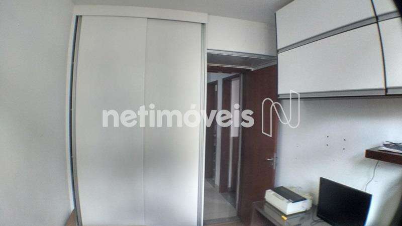 Quarto três ângulo 2