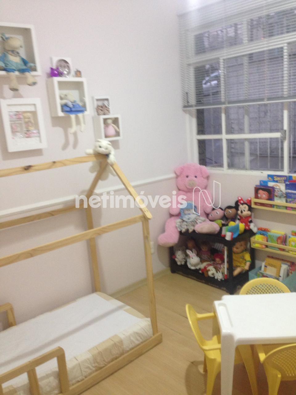 Quarto dois ângulo 2