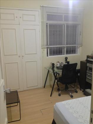 Quarto três ângulo 2