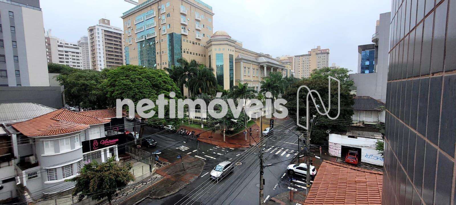 Vista um da janela da sala