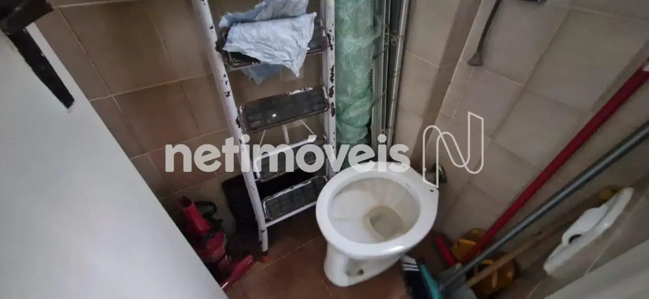 Banheiro Serviço