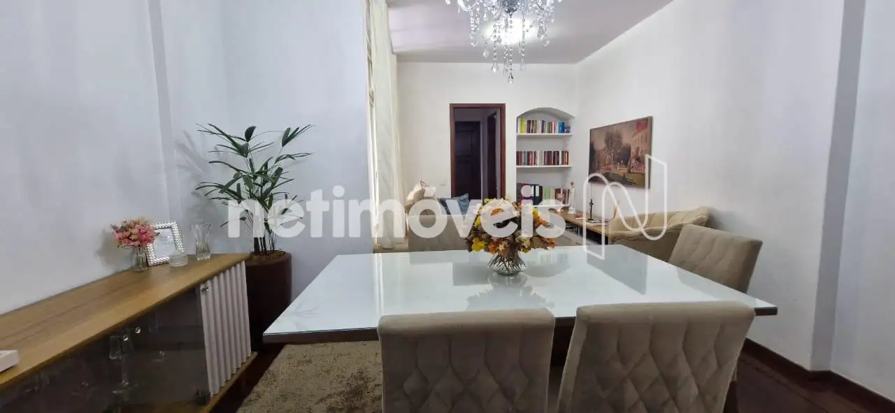 Sala de Jantar ângulo 3