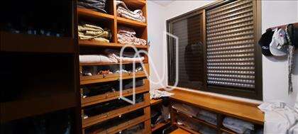Closet, ângulo 02