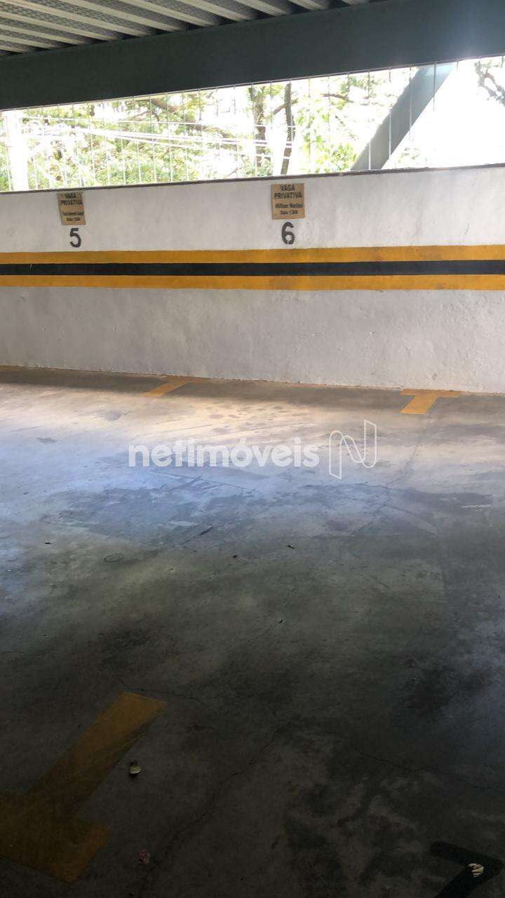  Vaga de garagem, ângulo 01