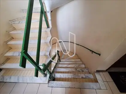 Escada do prédio