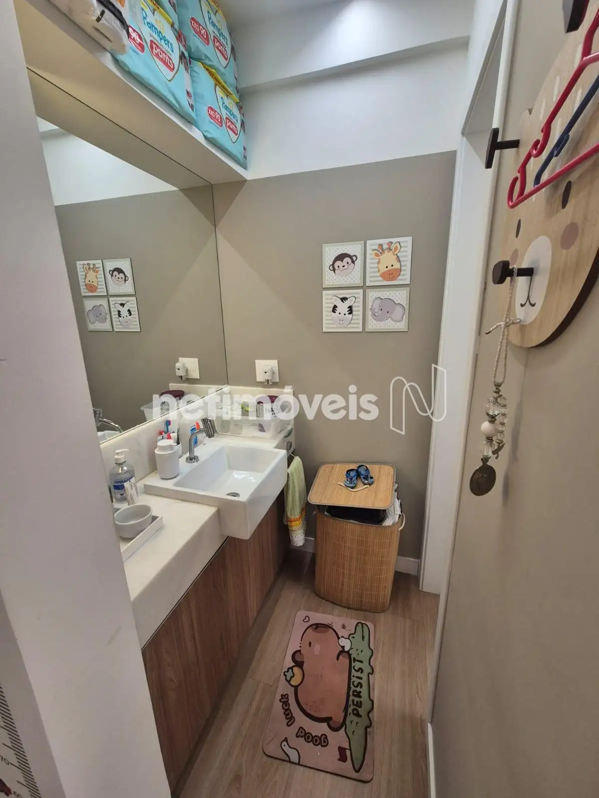 Banho suite 2 ângulo 1