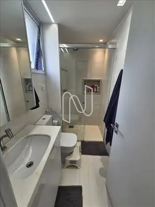 Banho suíte principal