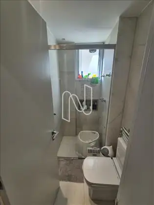  Banho suite 2 ângulo 2