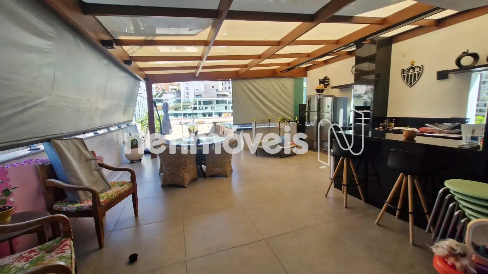 Terraço com espaço gourmet
