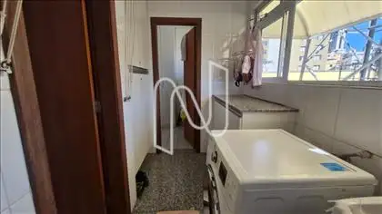Área de serviços