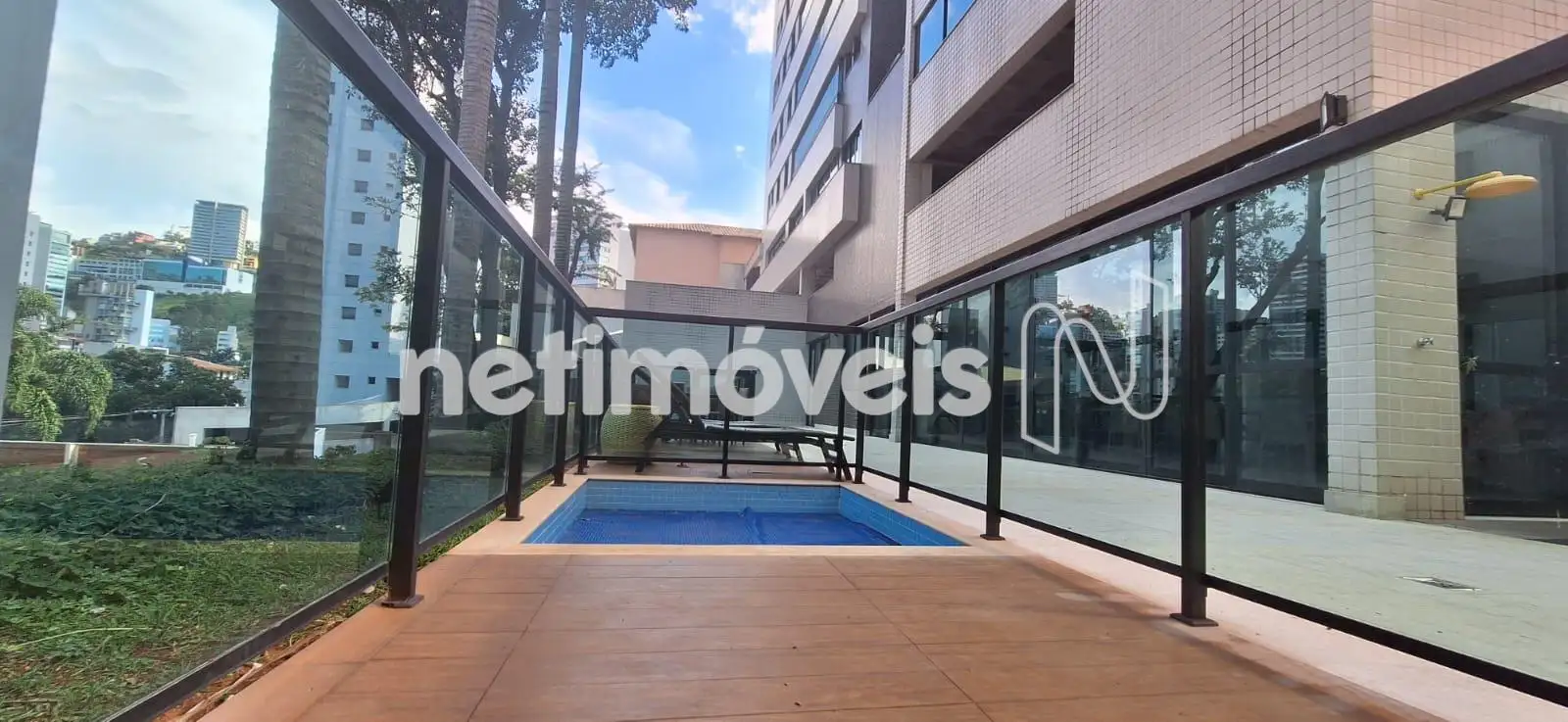 Piscina Infantil e Paisagismo