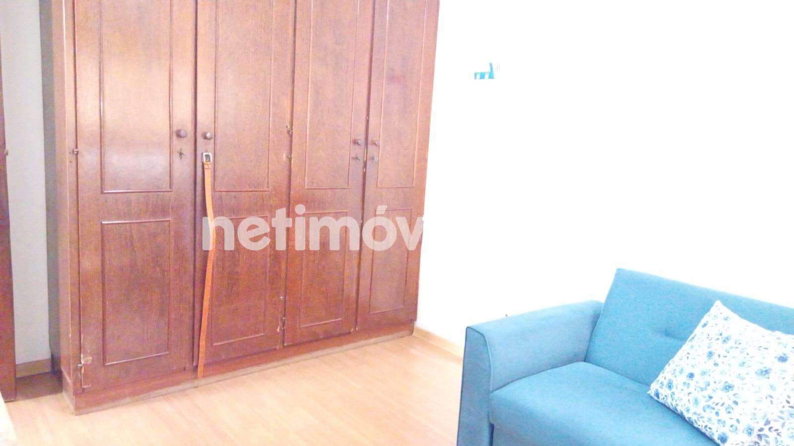 Quarto dois ângulo 1 