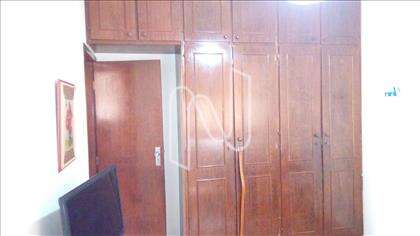 Quarto dois ângulo 2 