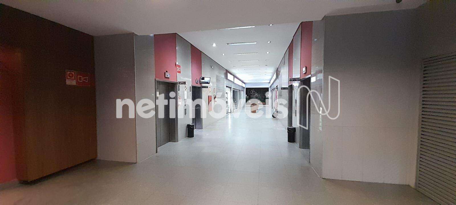 Corredor da galeria ângulo 1