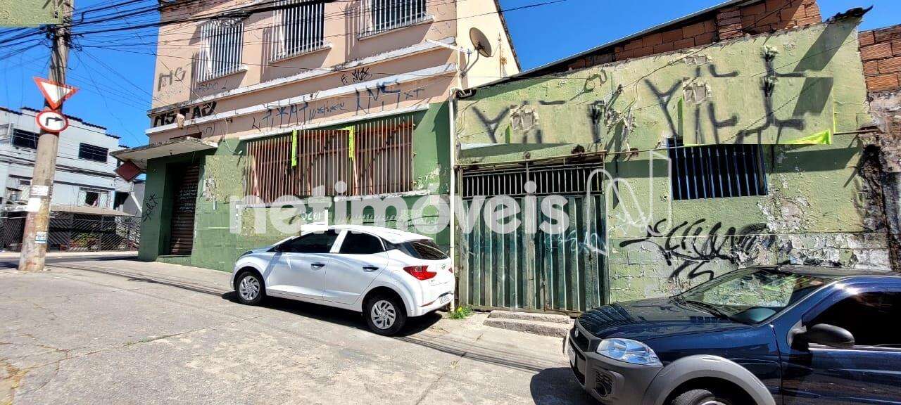 galpão do portão verde
