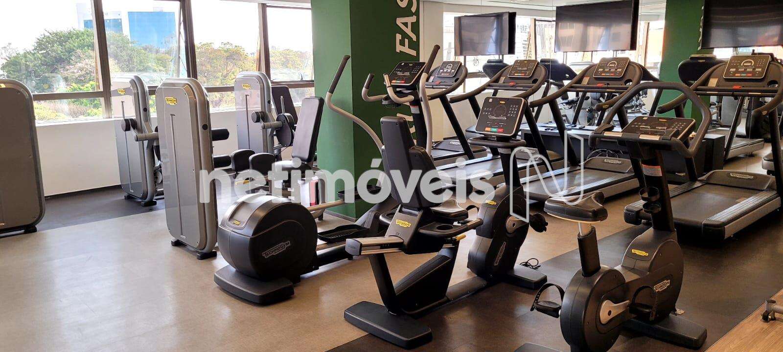 Espaço fitness ângulo