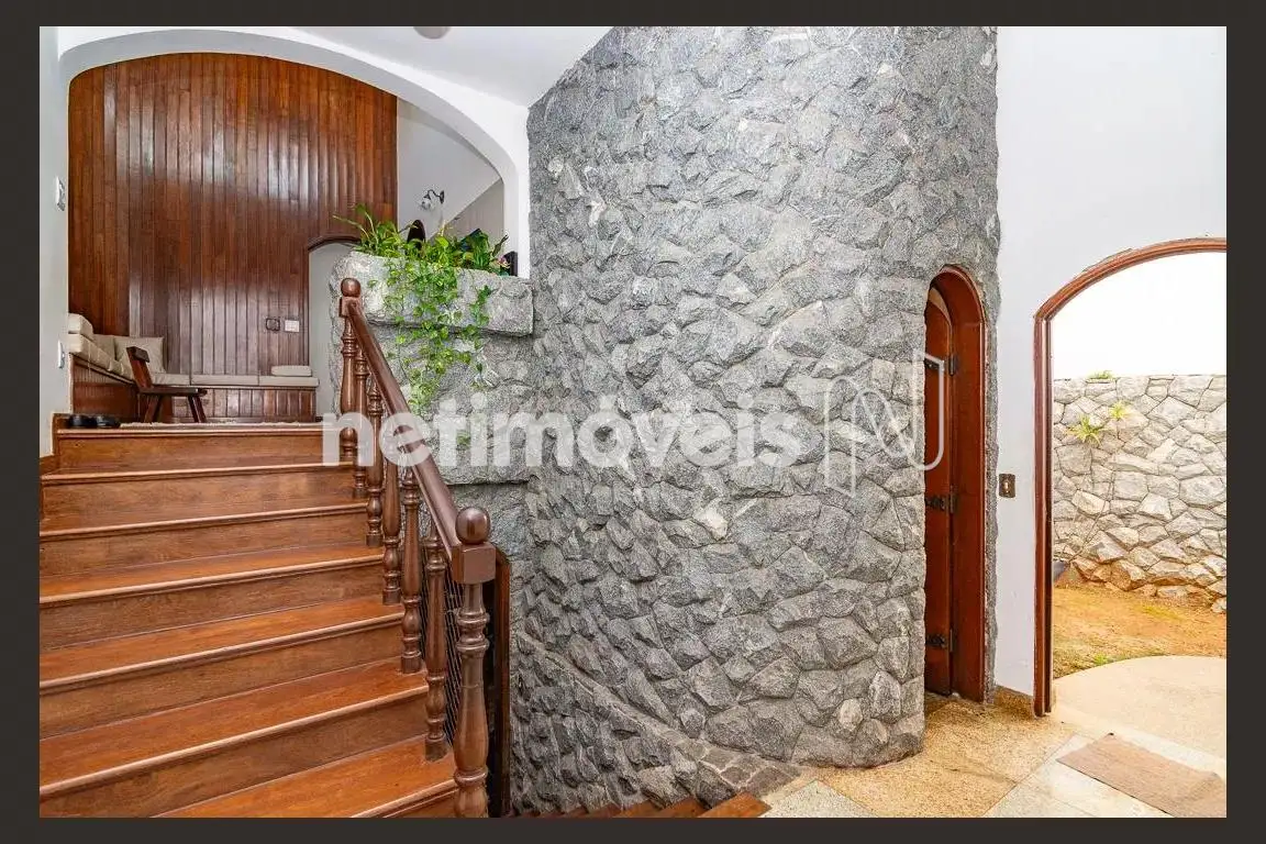 Acesso para o primeiro nível