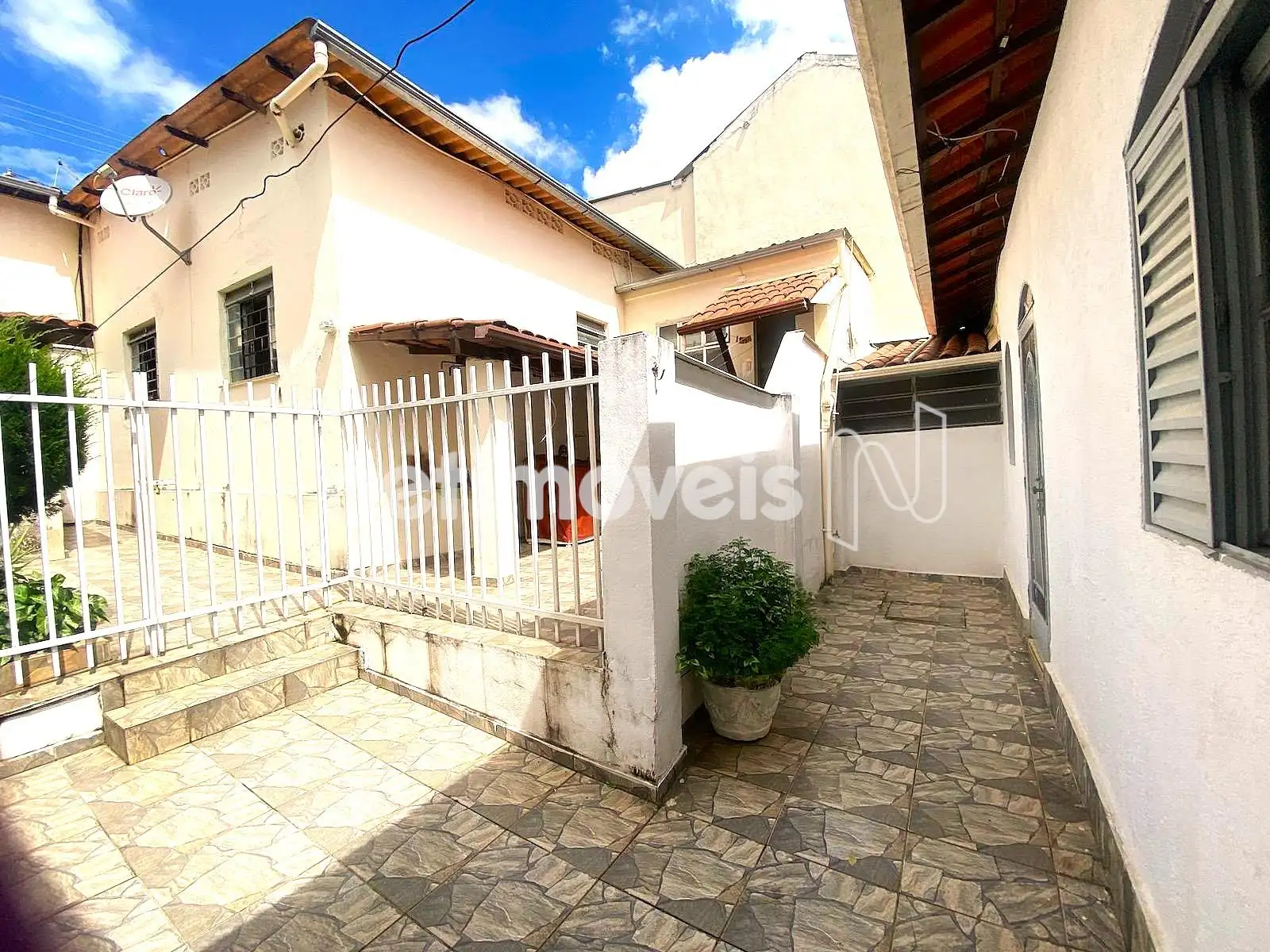 Casa principal e Edícula