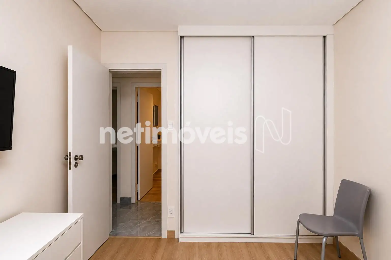 Quarto 01