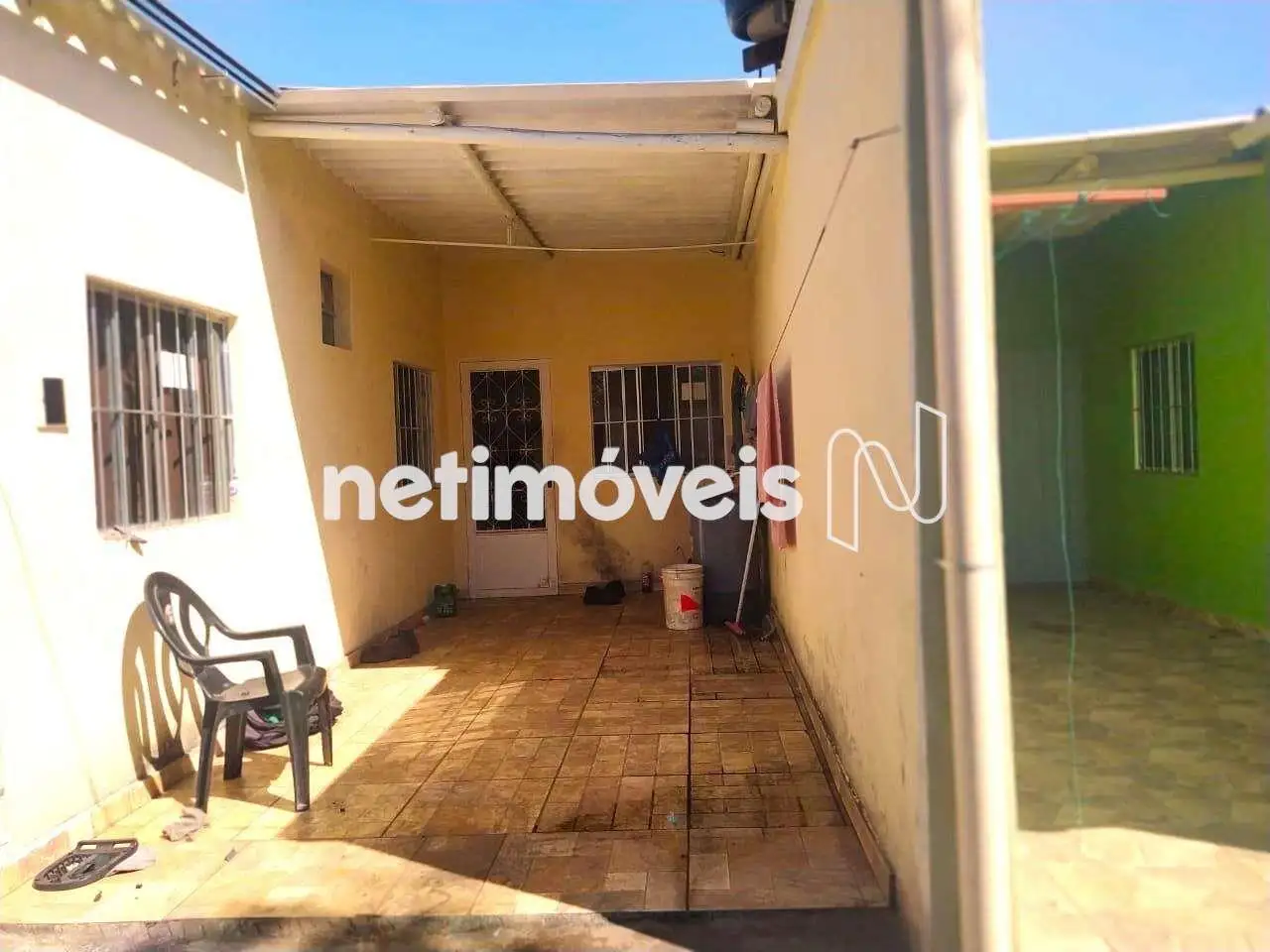 Entradas individuais das casa geminadas