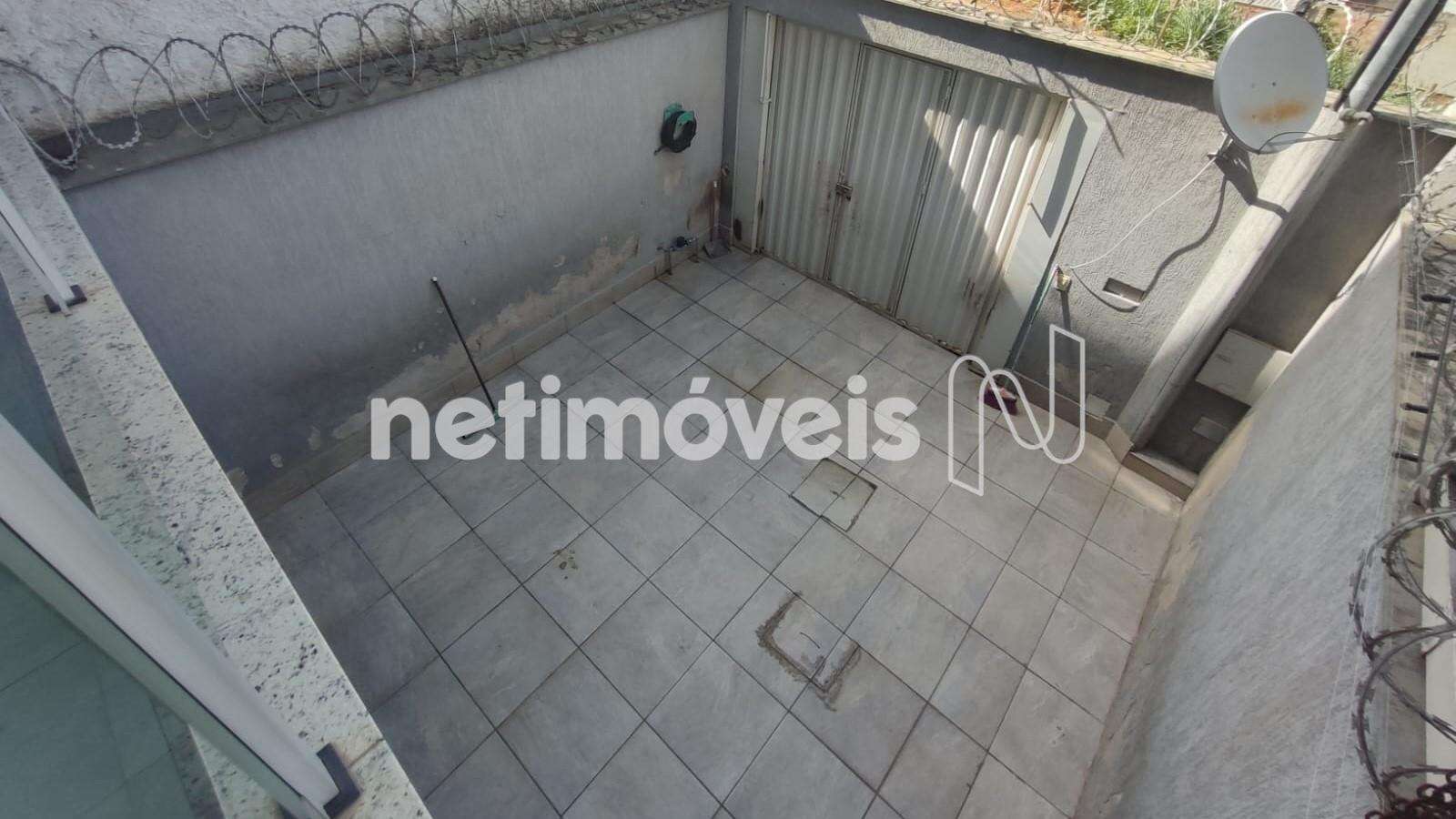 F24- vista garagem varanda do quarto de casa