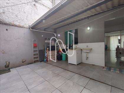  F09 - lavanderia e espaço livre foto 1