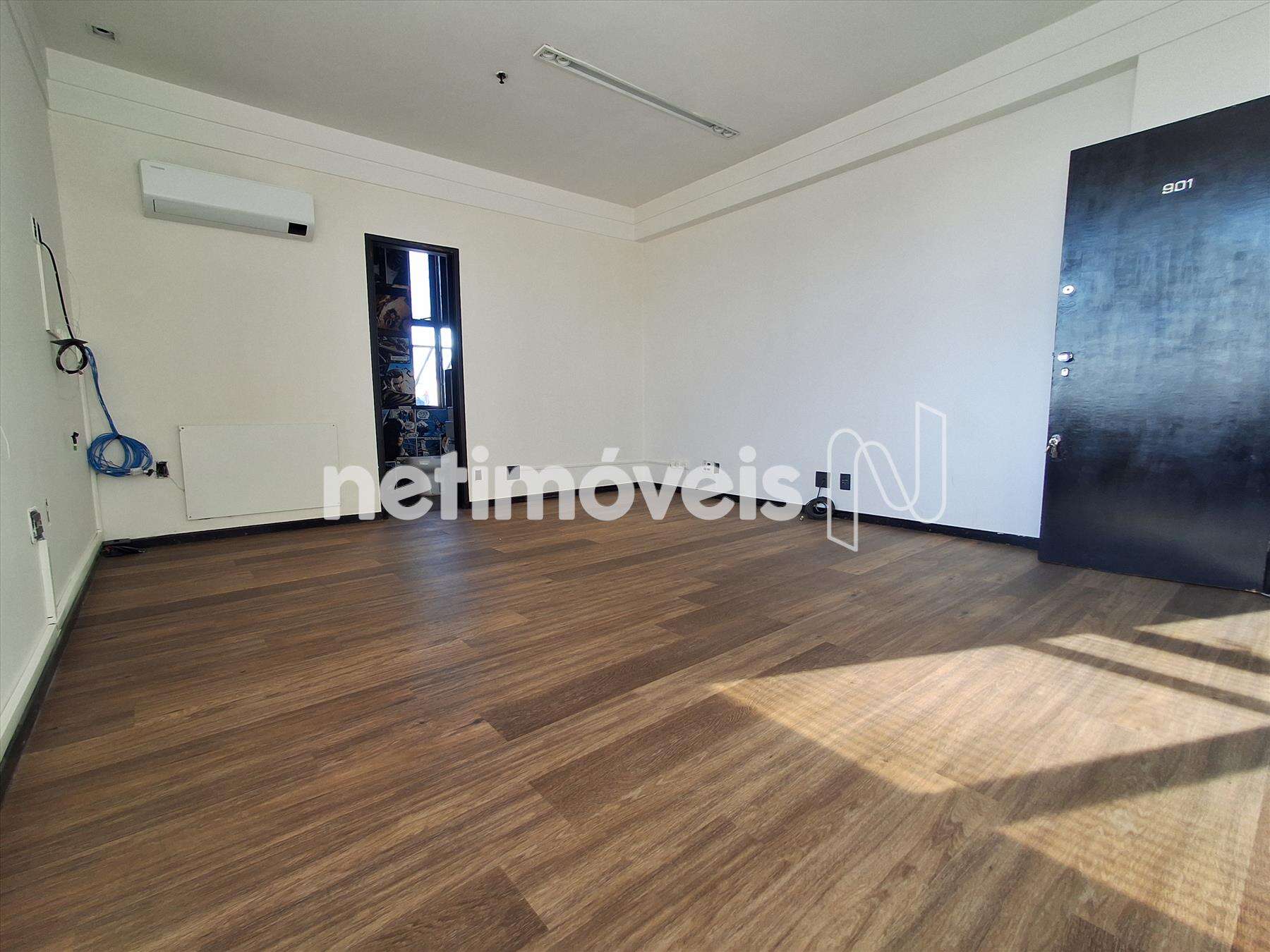 Conjunto de salas para comprar com 166 m², 3 banheiros, 5 vagas em Avenida Nossa Senhora do Carmo, São Pedro, Belo Horizonte