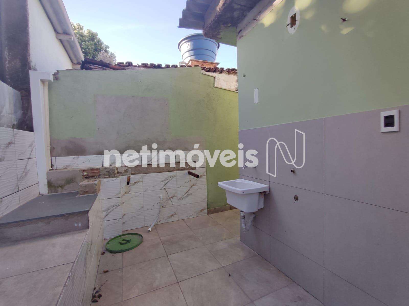 F09 - area de serviço foto 1