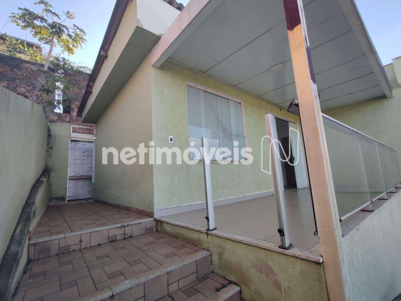 F01 - varanda de acesso a sala