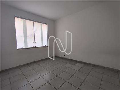  F04 - quarto 1