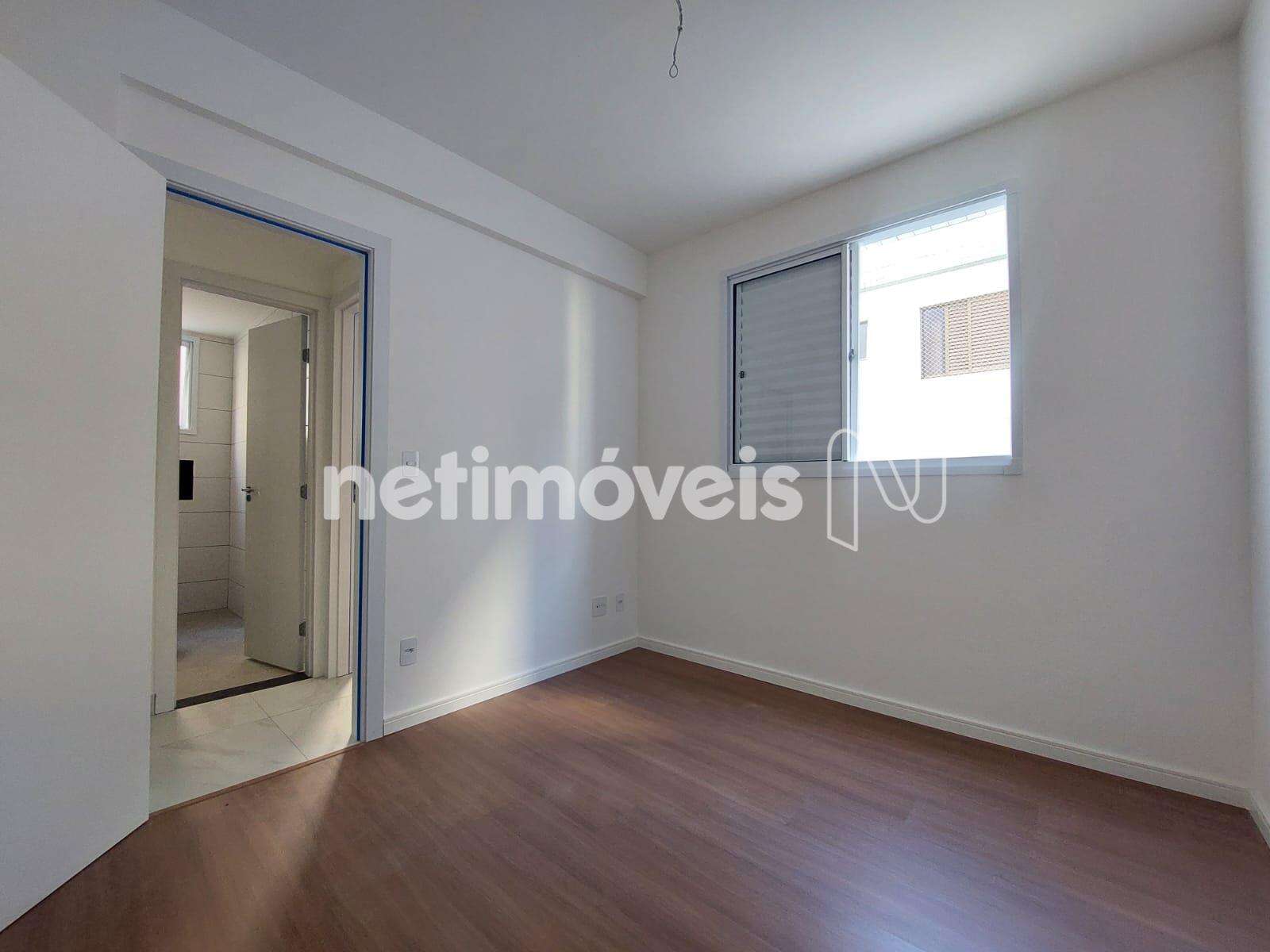 Quarto 2 outro ângulo