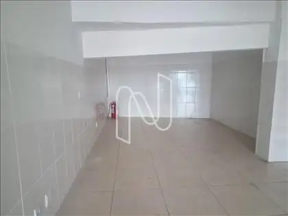 Loja (Fundos) 