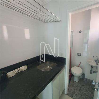 Área de Serviços e Banho D.C.E.