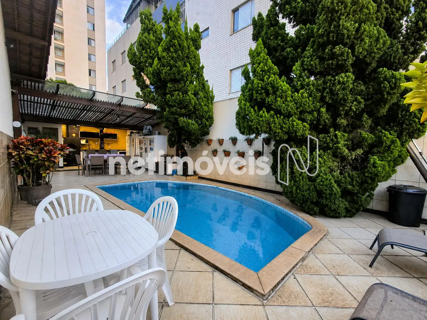 Área externa- Piscina
