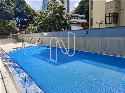 Prédio - Piscina