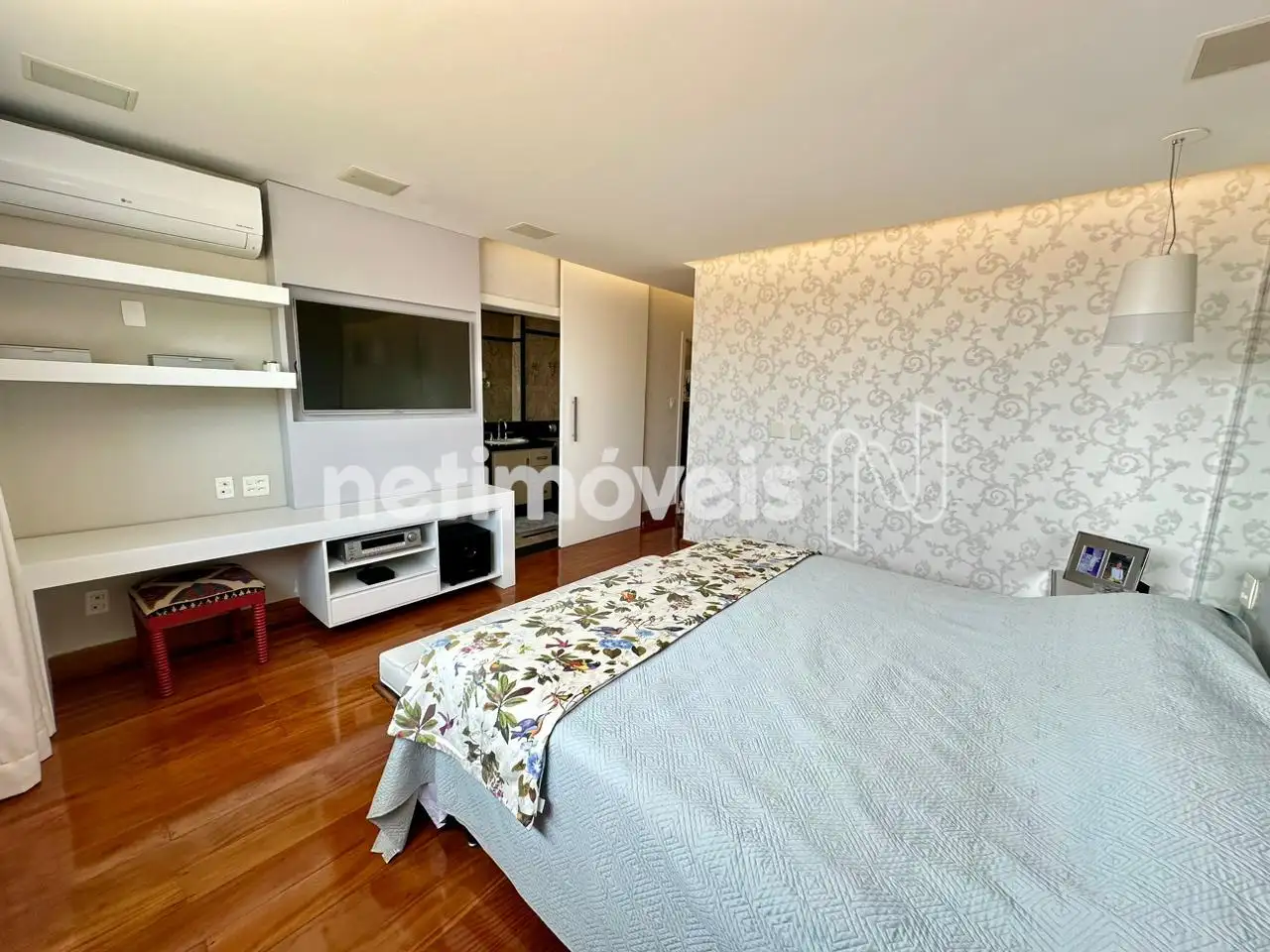 Quarto 01 - Suíte Master