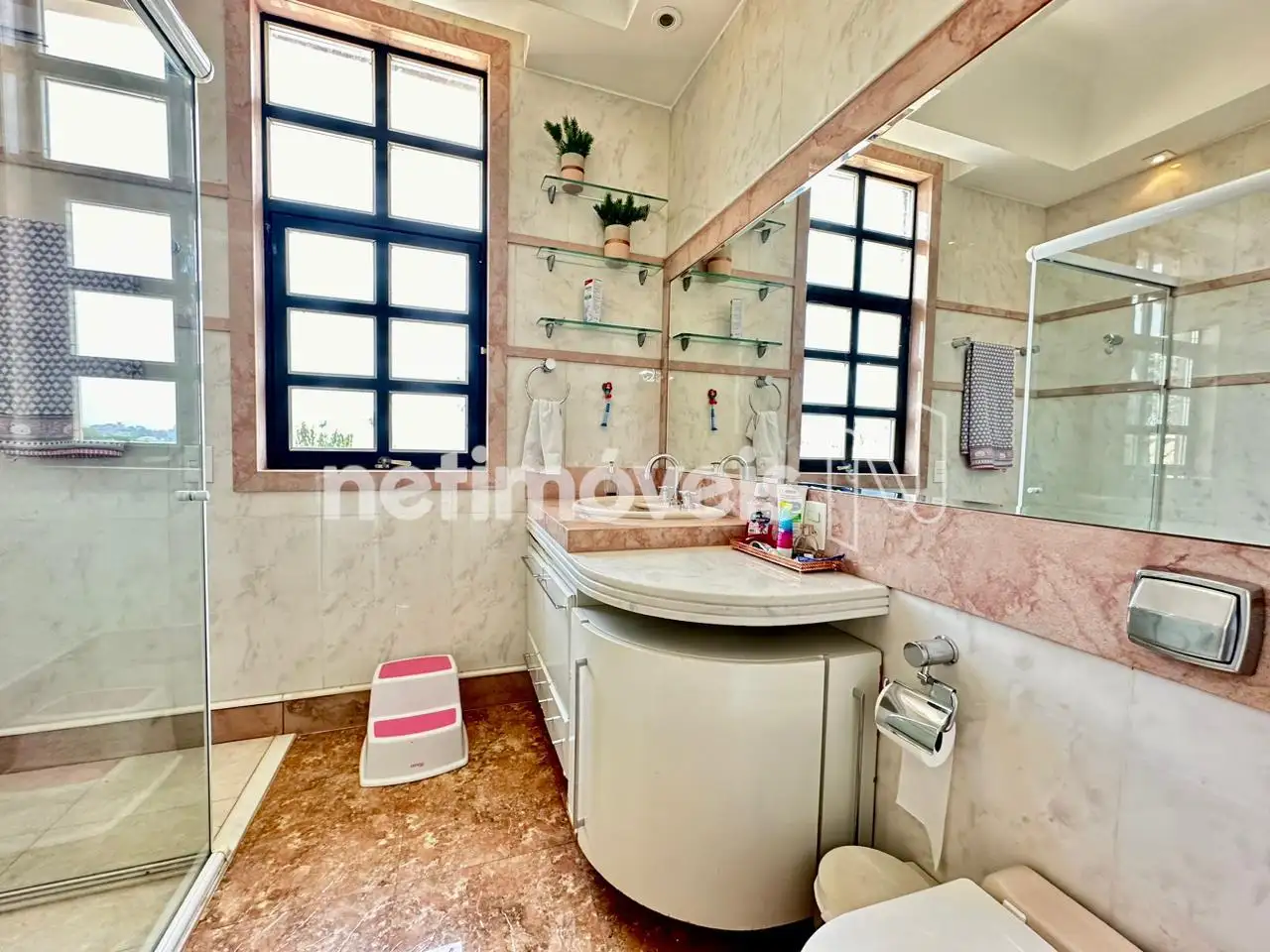 Banho Suíte Quarto 02