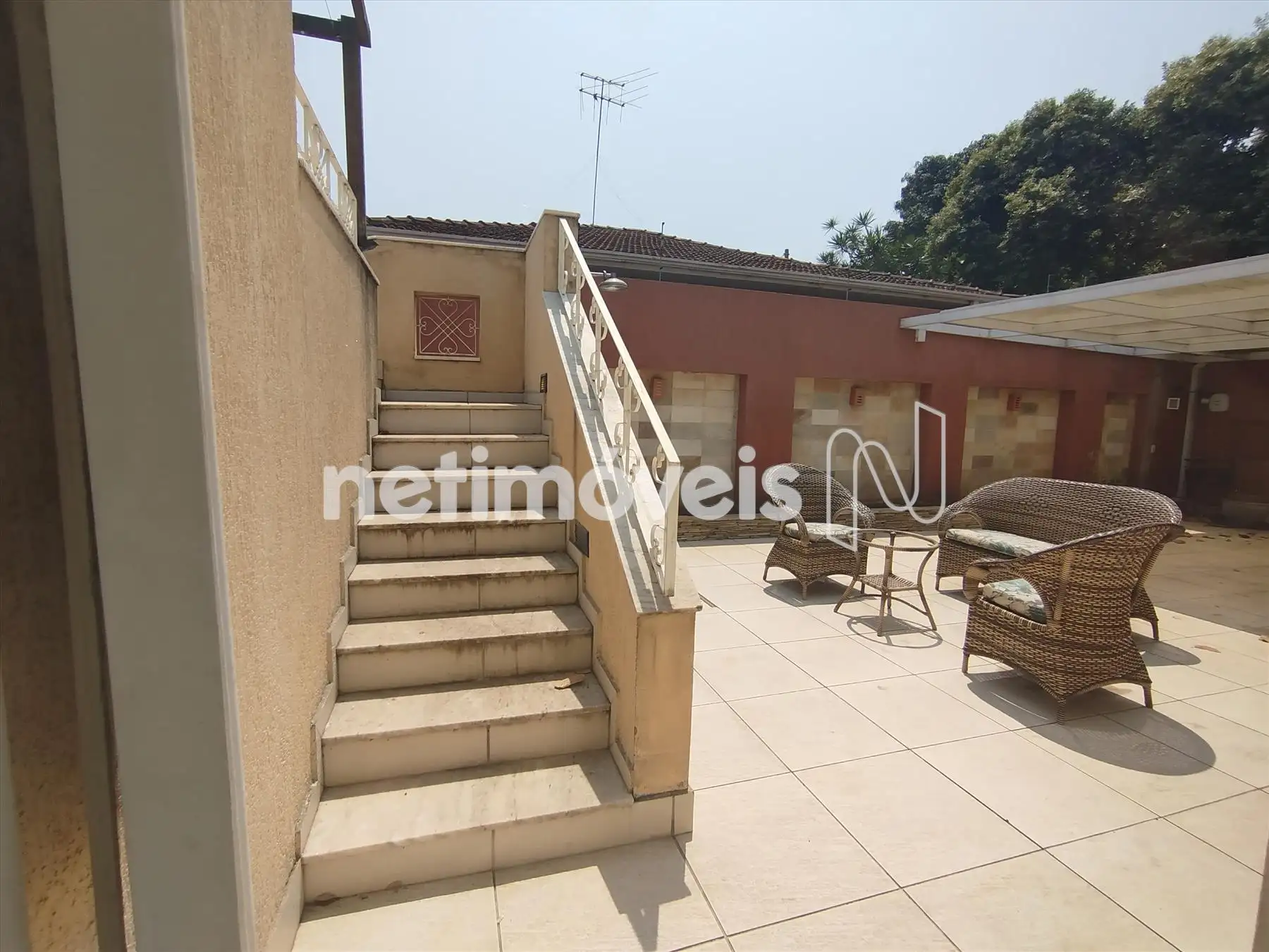F34 - acesso ao primeiro terraço