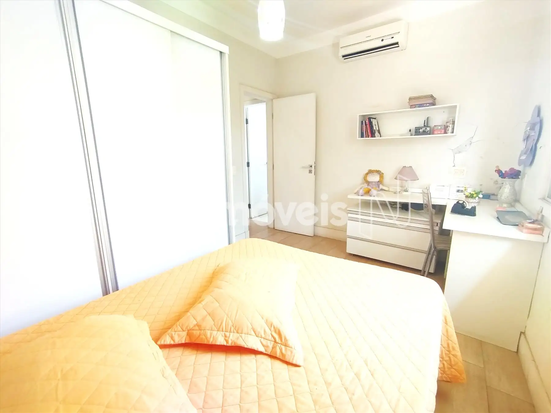 F07 - quarto 1 foto 2