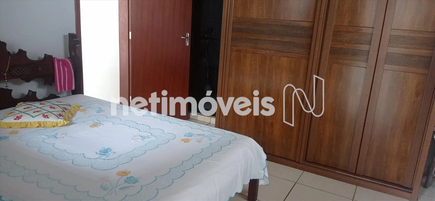 Quarto suíte casa 02