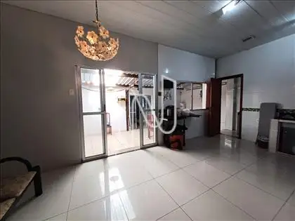 Sala Casa dos fundos   