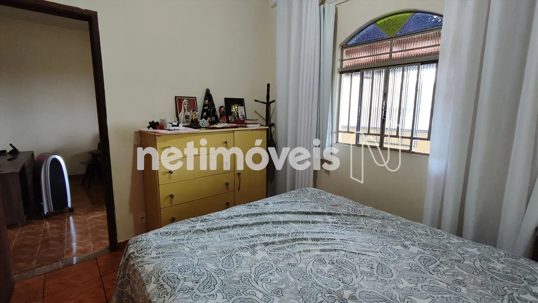 Quarto 2 de outro ângulo