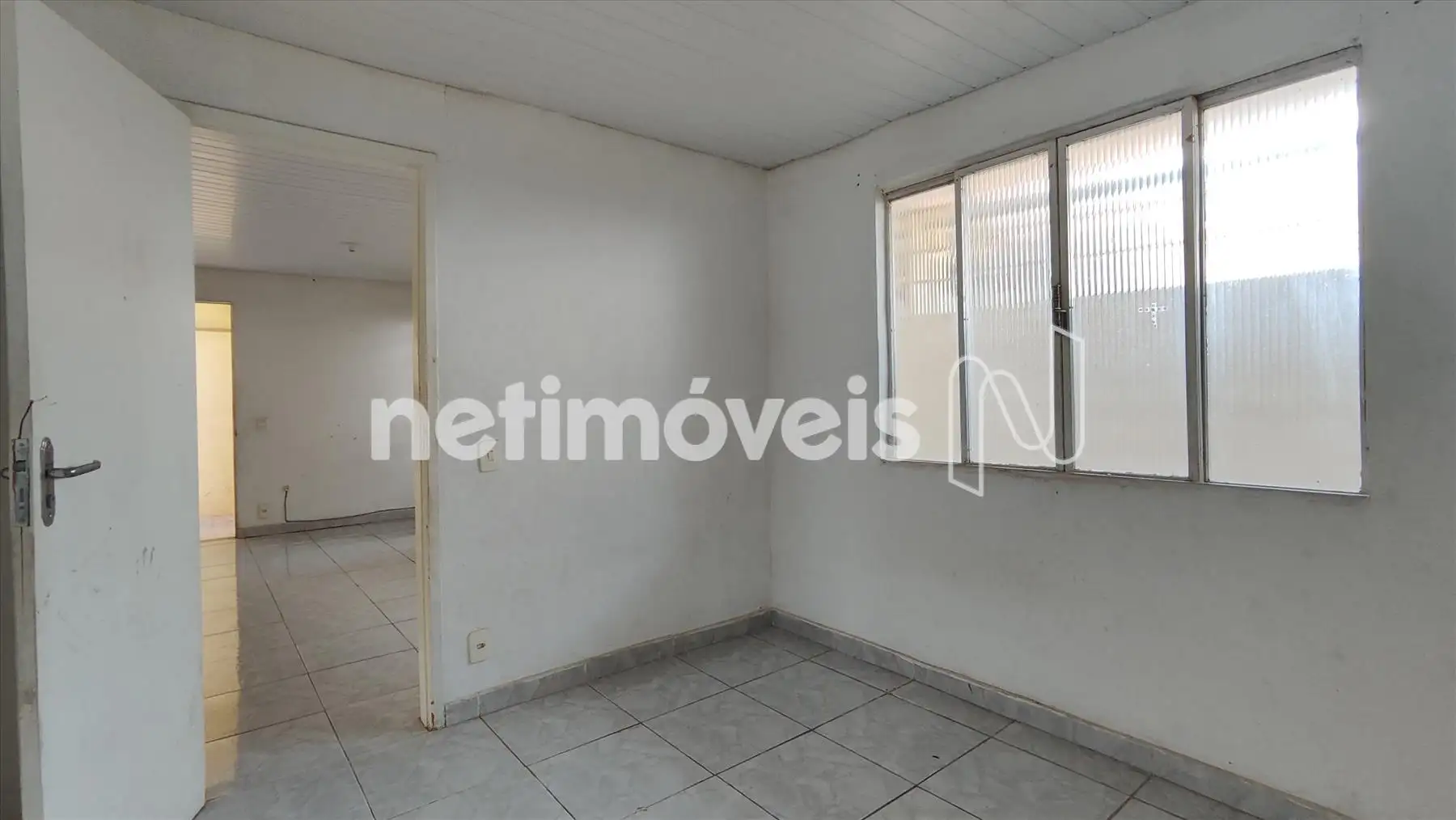 Quarto 1 barracão inferior 