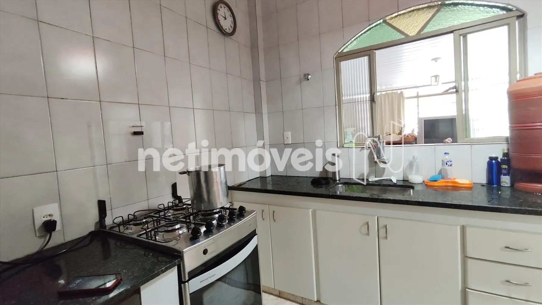 Cozinha de outro ângulo 