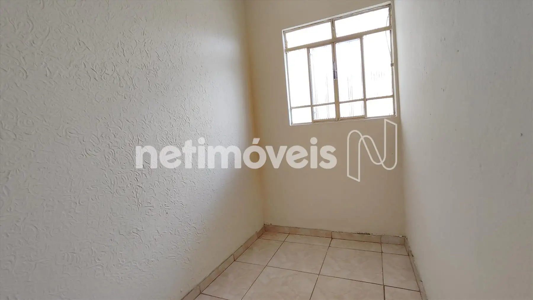 Quarto 1 Barracão Sobrado