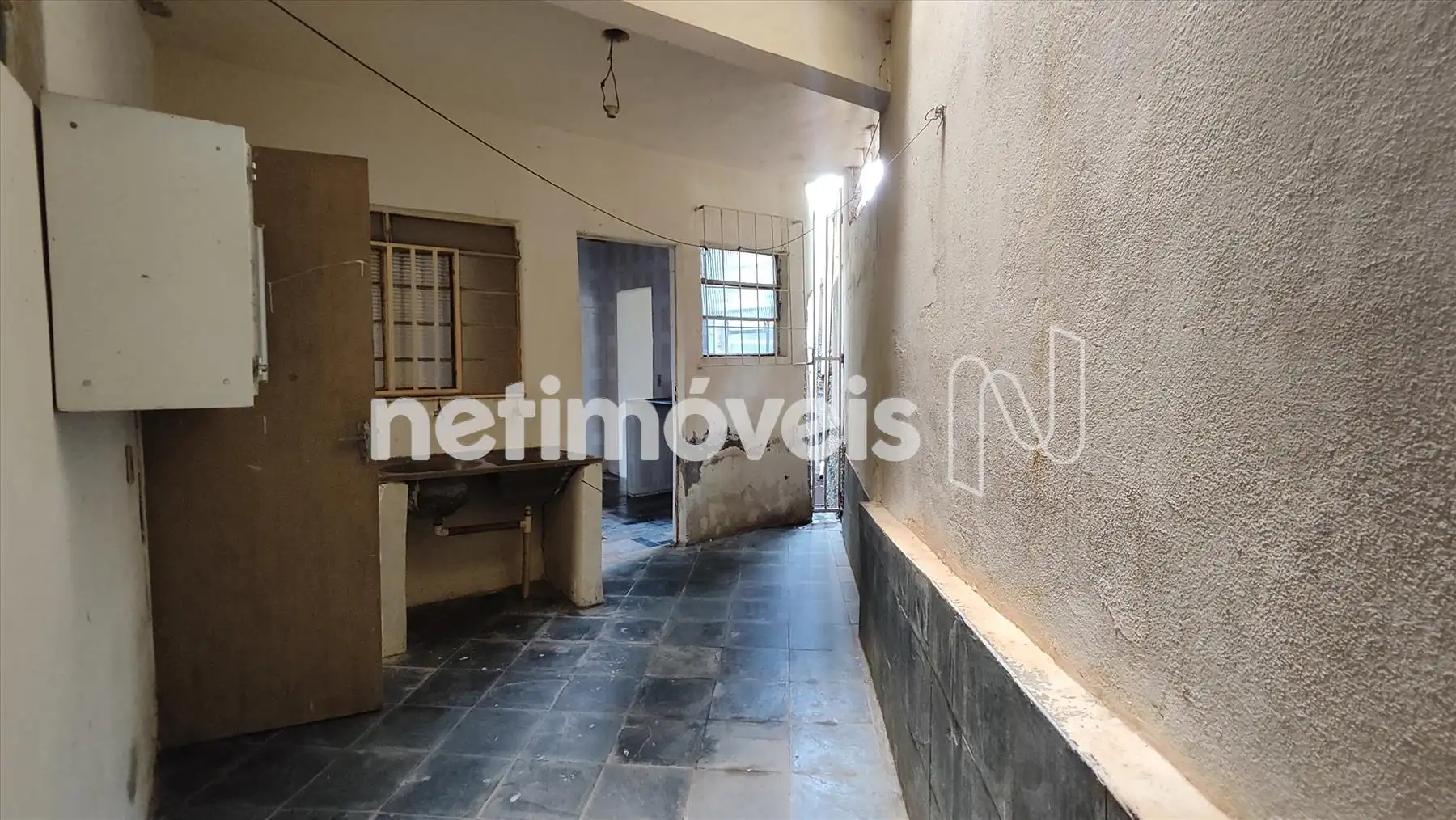 Área de serviço barracão inferior 