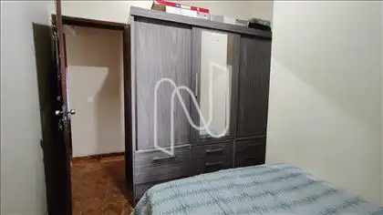 Quarto 3 de outro ângulo 