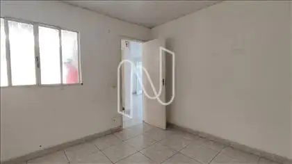 Quarto 2 barracão inferior  