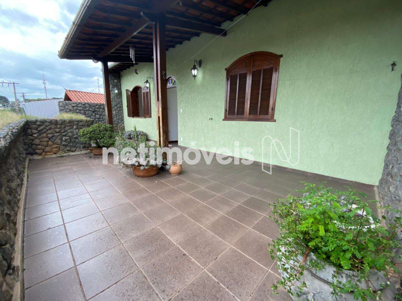 Varanda Quartos - Casa Frente